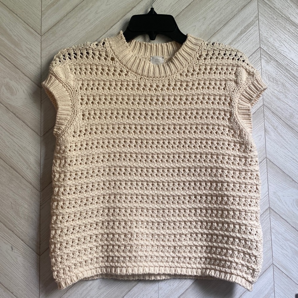 Eleventy sleeveless wool gilet open knit sweater sleeveless small